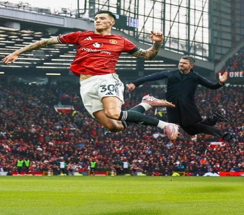 许昕视张怡,宁为乒坛巅,峰强者,巅峰国际,巅峰国际官网,巅峰国际H5官网